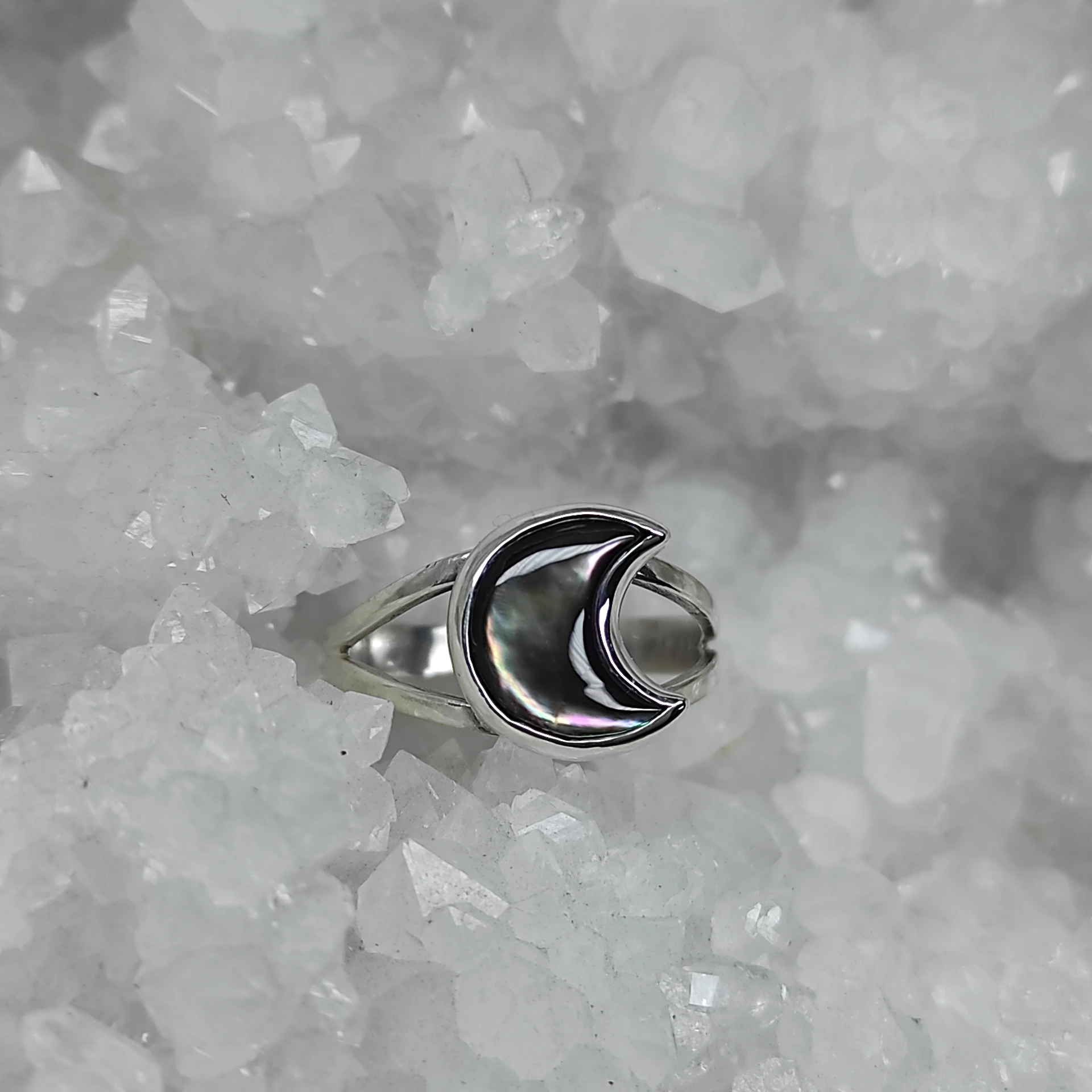 Bague lune nacre de tahiti